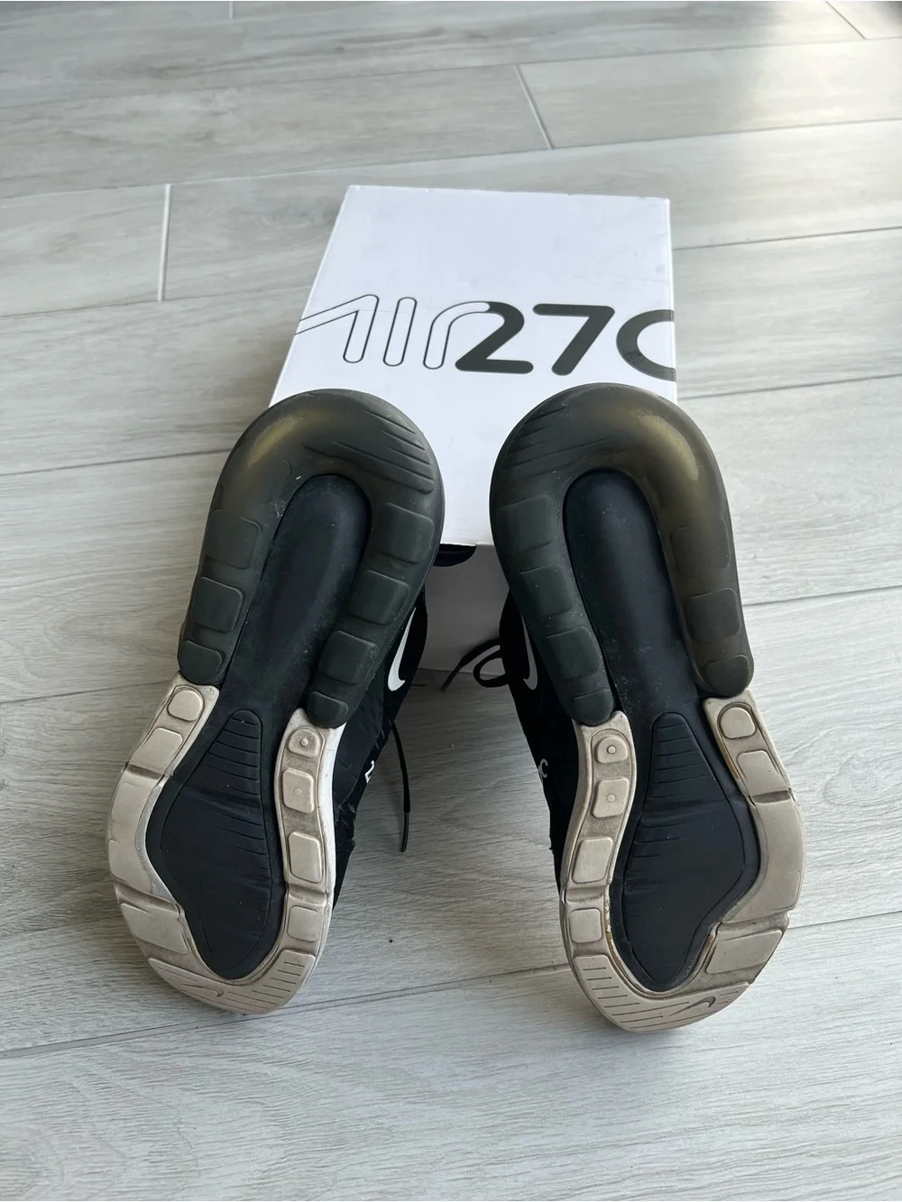 Nike Air Max 270 Sneaker